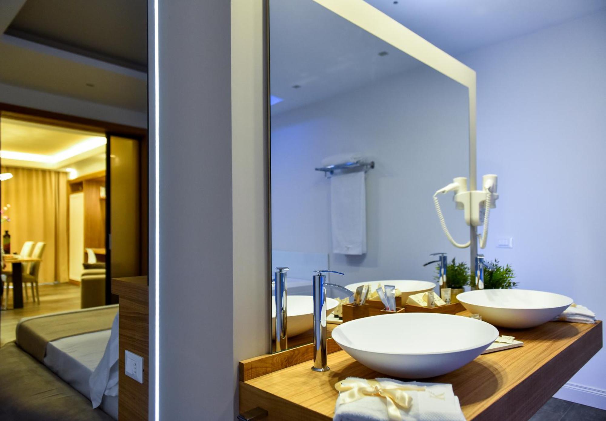 Kete Deluxe Rooms Marina di Palma Ruang foto