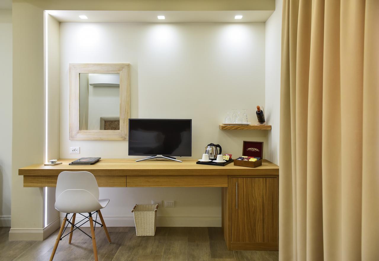 Kete Deluxe Rooms Marina di Palma Bagian luar foto