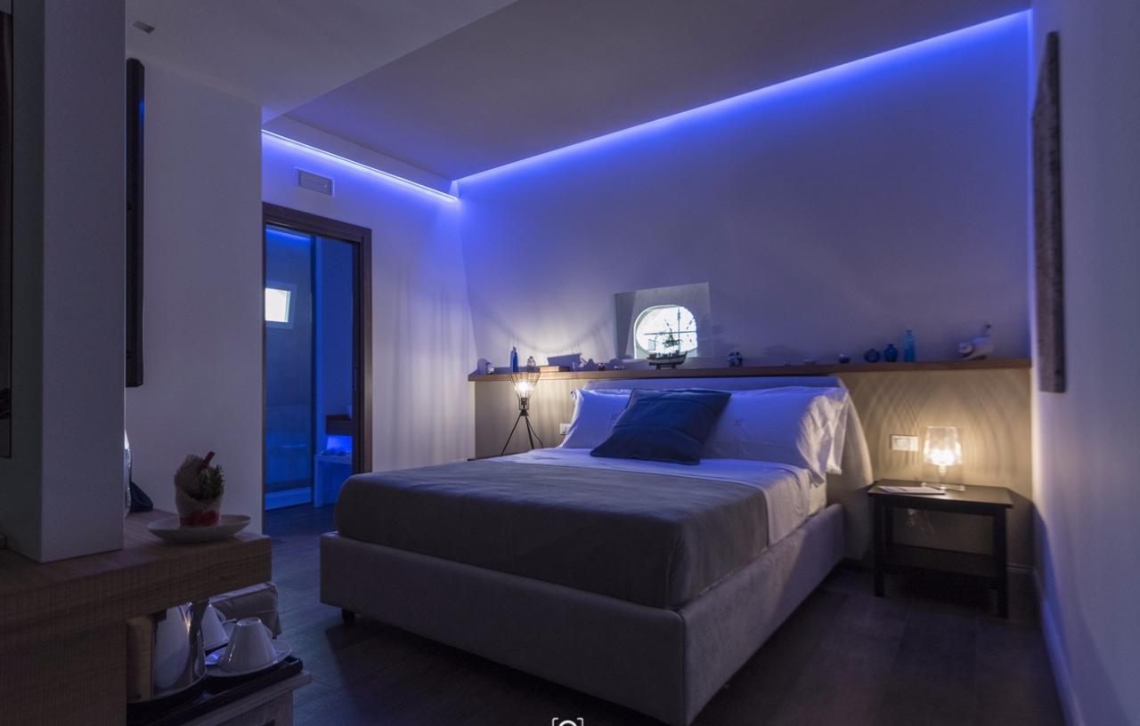 Kete Deluxe Rooms Marina di Palma Bagian luar foto